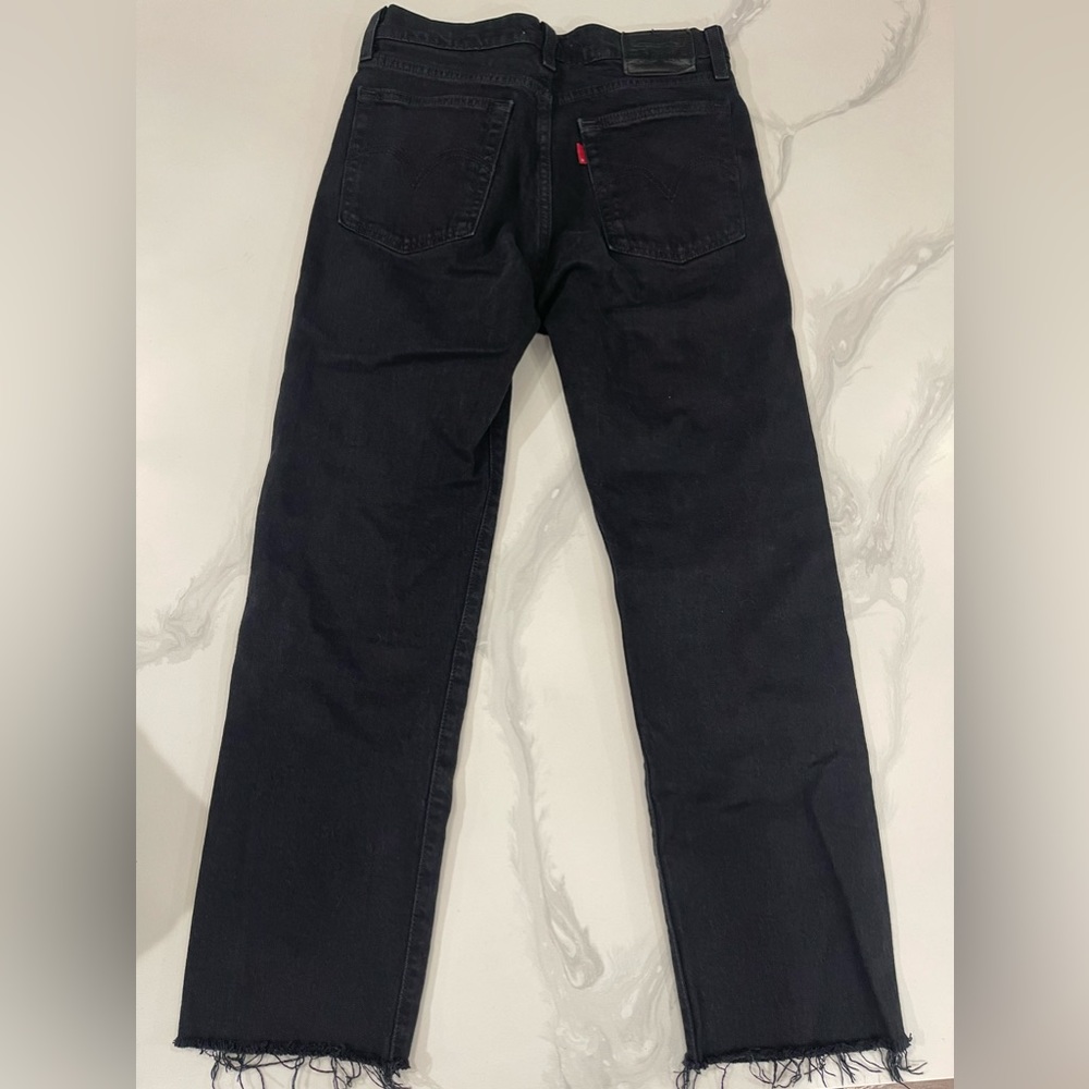 Levis black Wedgie Straight